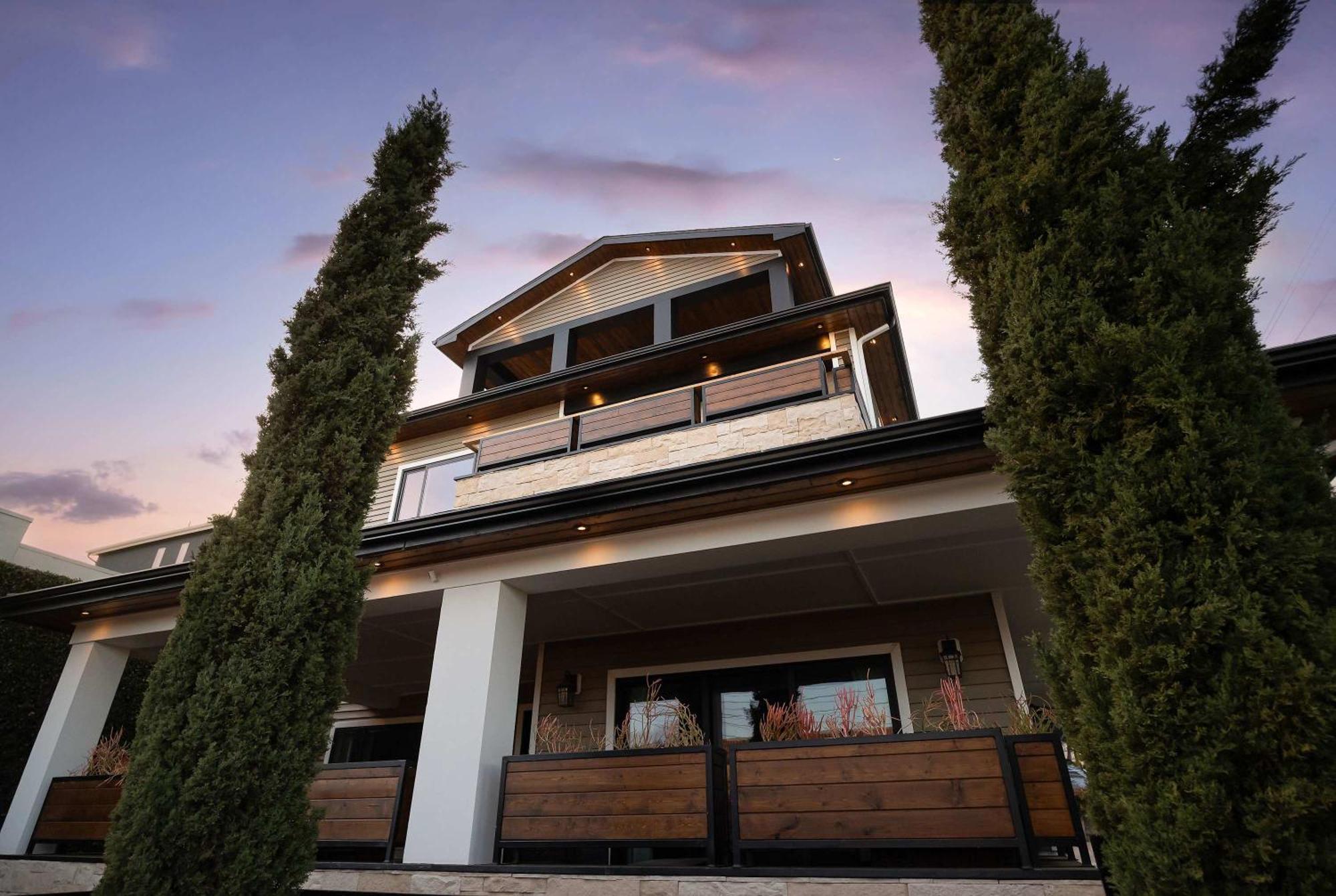 Ocean Views And Oasis Holiday home *